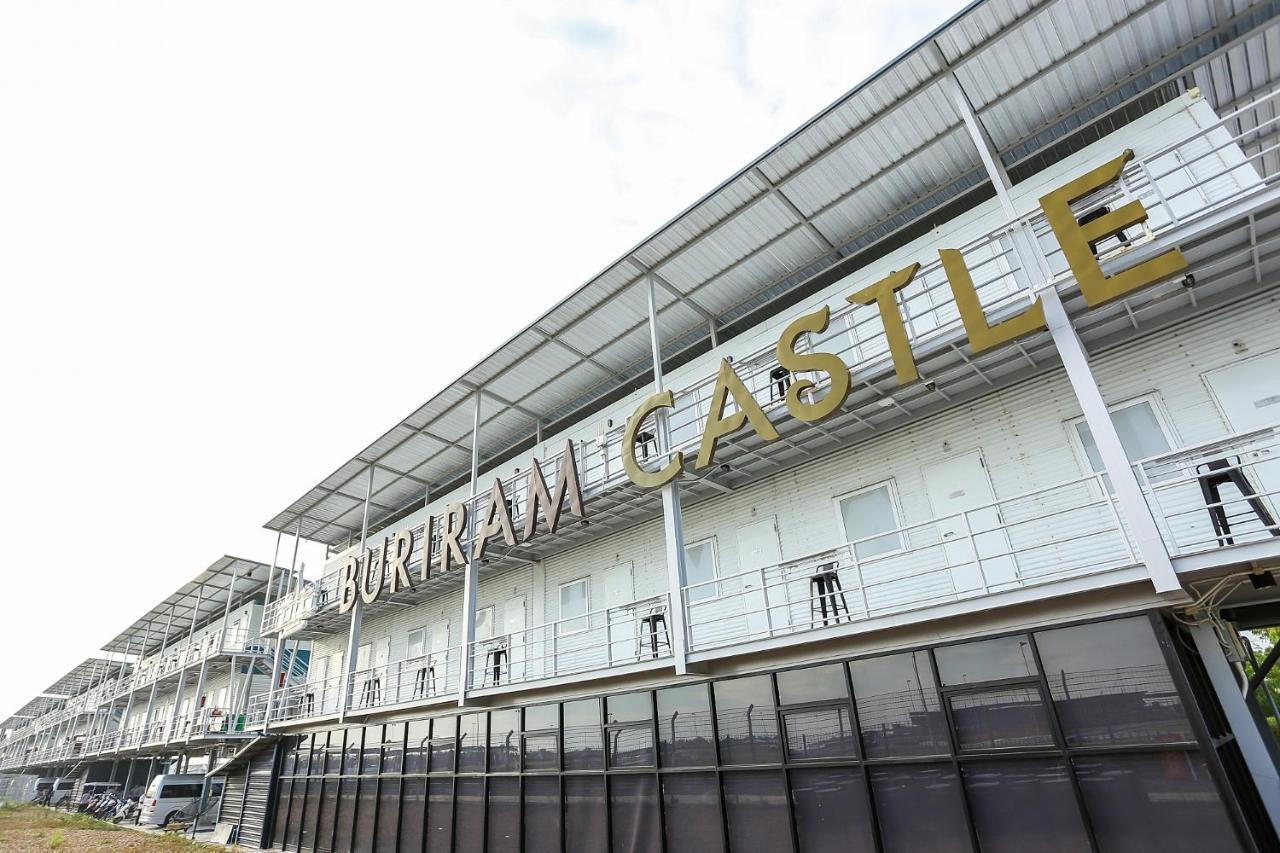 Bric Box Hotel Buri Ram Zewnętrze zdjęcie
